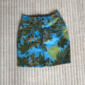 FARM BEAUTIFUL JEAN LIKE FABRIC SKIRT